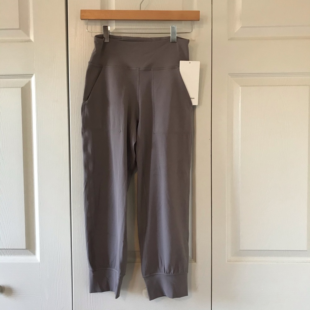 NWT Lululemon Align Jogger Crop Size 4 Lunar Rock